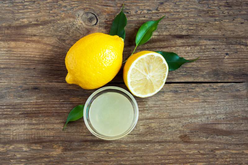 Lemon juice skin lightener
